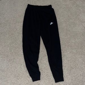 Women’s black nike joggers size XS
